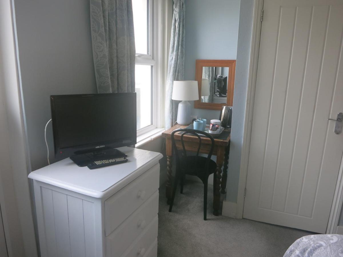 Marine View Guest House Worthing Ngoại thất bức ảnh