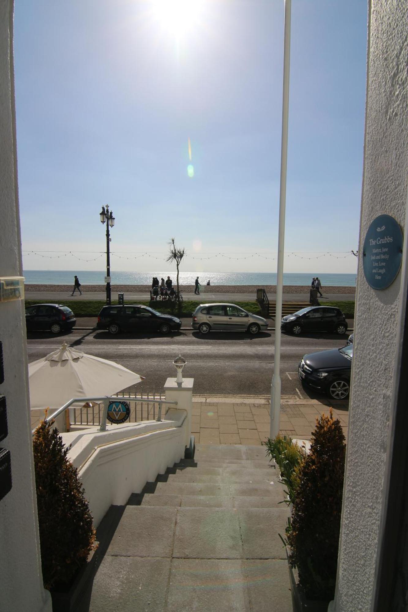Marine View Guest House Worthing Ngoại thất bức ảnh